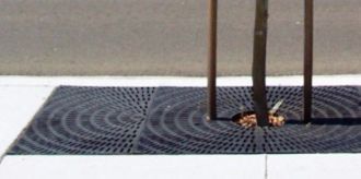 5 Foot x 7.5 Foot Rectangular Plastic Tree Grate