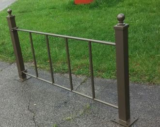 Fence style bike rack